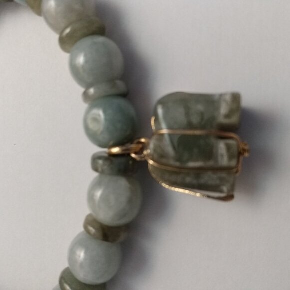 Jade Beaded Bracelet With Carved Elephant Charm Includes Gift Bag ~ New - Picture 5 of 5